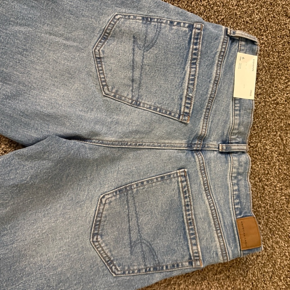 American Eagle Medium Indigo Jeans - Picture 5 of 5